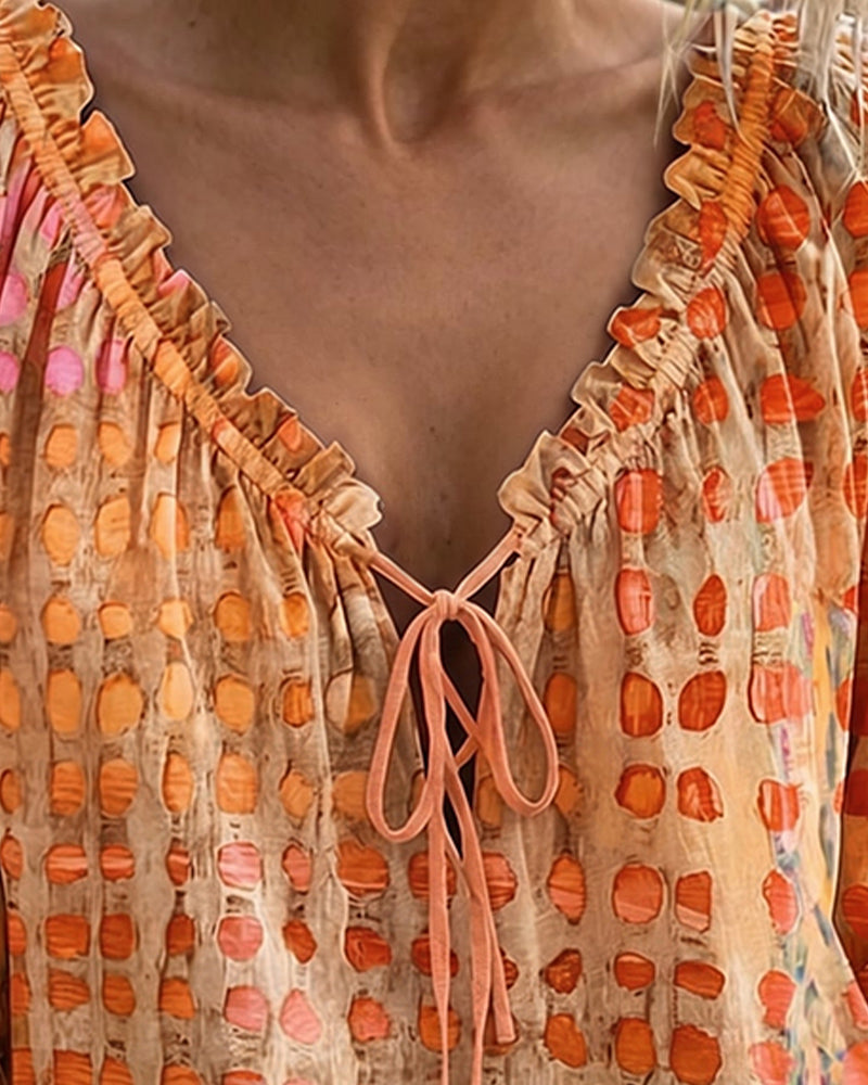 Cornelia | Blouse met stippen en veters