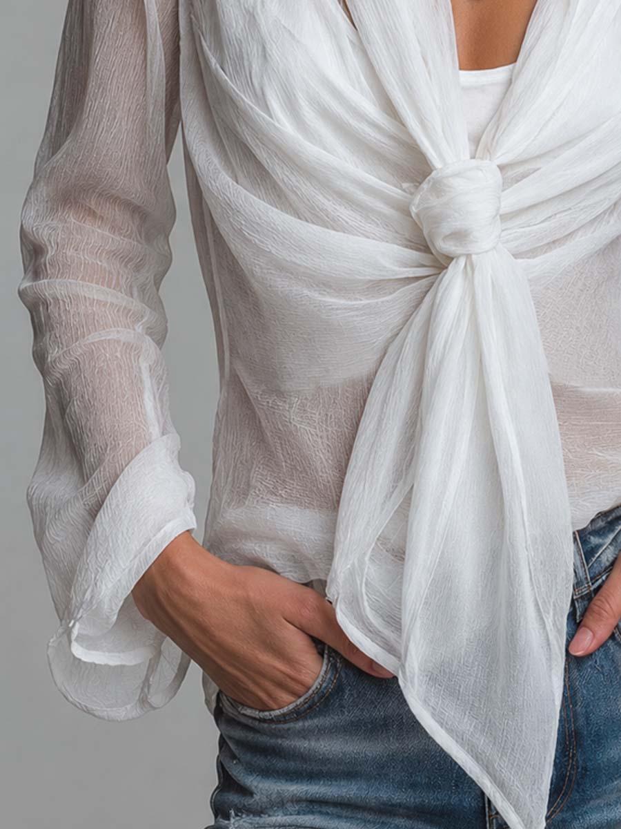 Sorae™ | Doorschijnende, gekreukelde chiffonblouse met lange mouwen en een onderhemdje