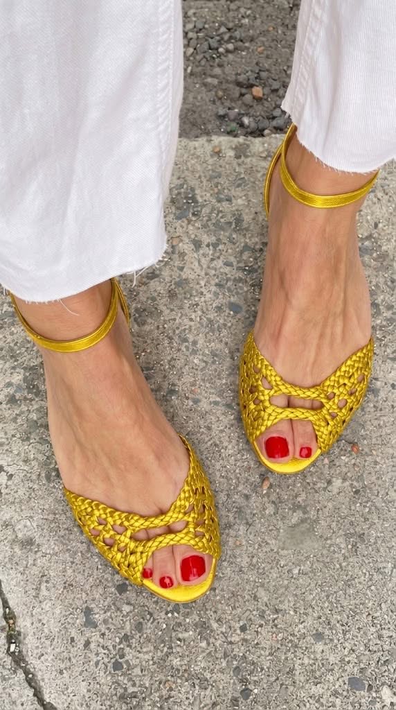 Isadora | Goudkleurige gevlochten sandalen