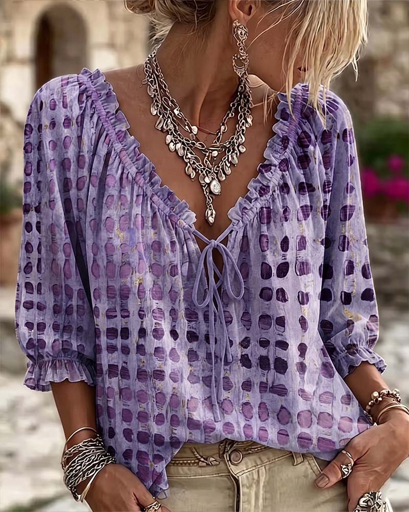 Cornelia | Blouse met stippen en veters