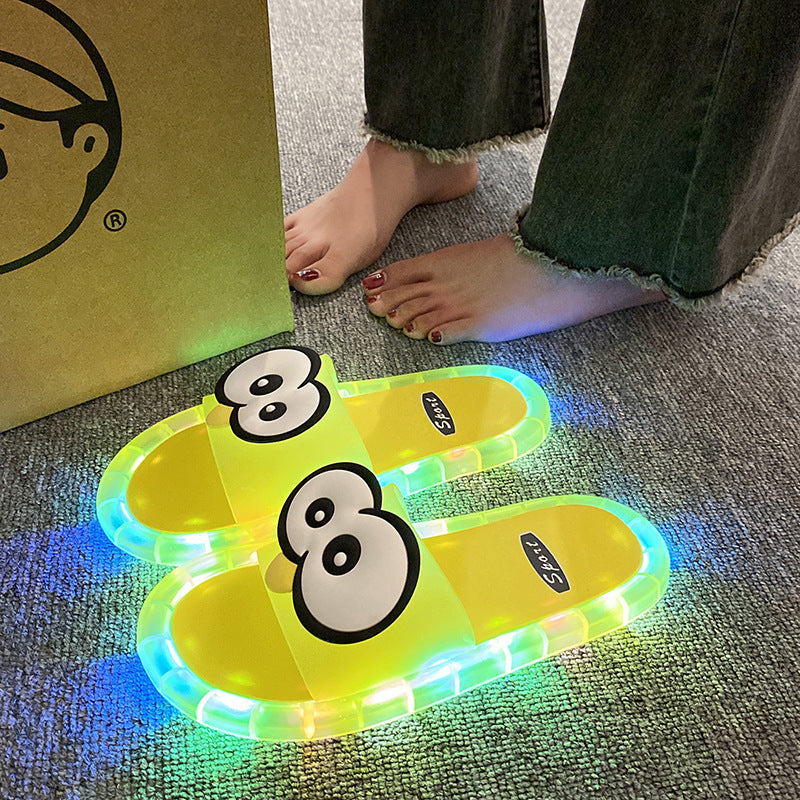 🔥Letzter Tag: 60% Rabatt! ⏰👣👀Süße Hausschuhe mit leuchtenden Cartoon-Motiven🩴🎁