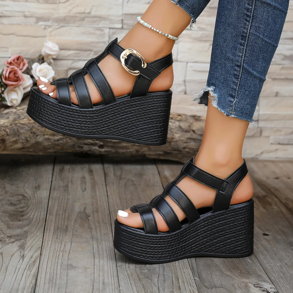 Sara™ | Orthopedische sandalen met blokhak en plateauzool, met gouden gesp