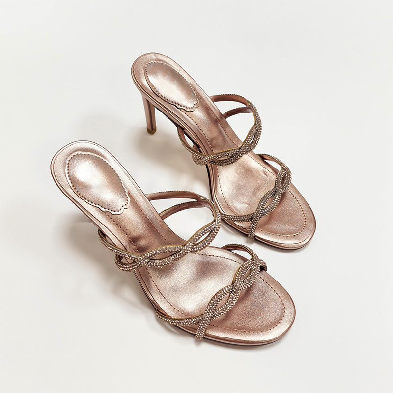 Tavi™ | Comfortabele sandalen met stilettohak en gekruiste bandjes