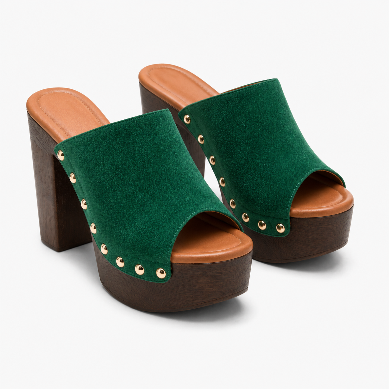 Sienna | Sandalen met plateauzool en studs