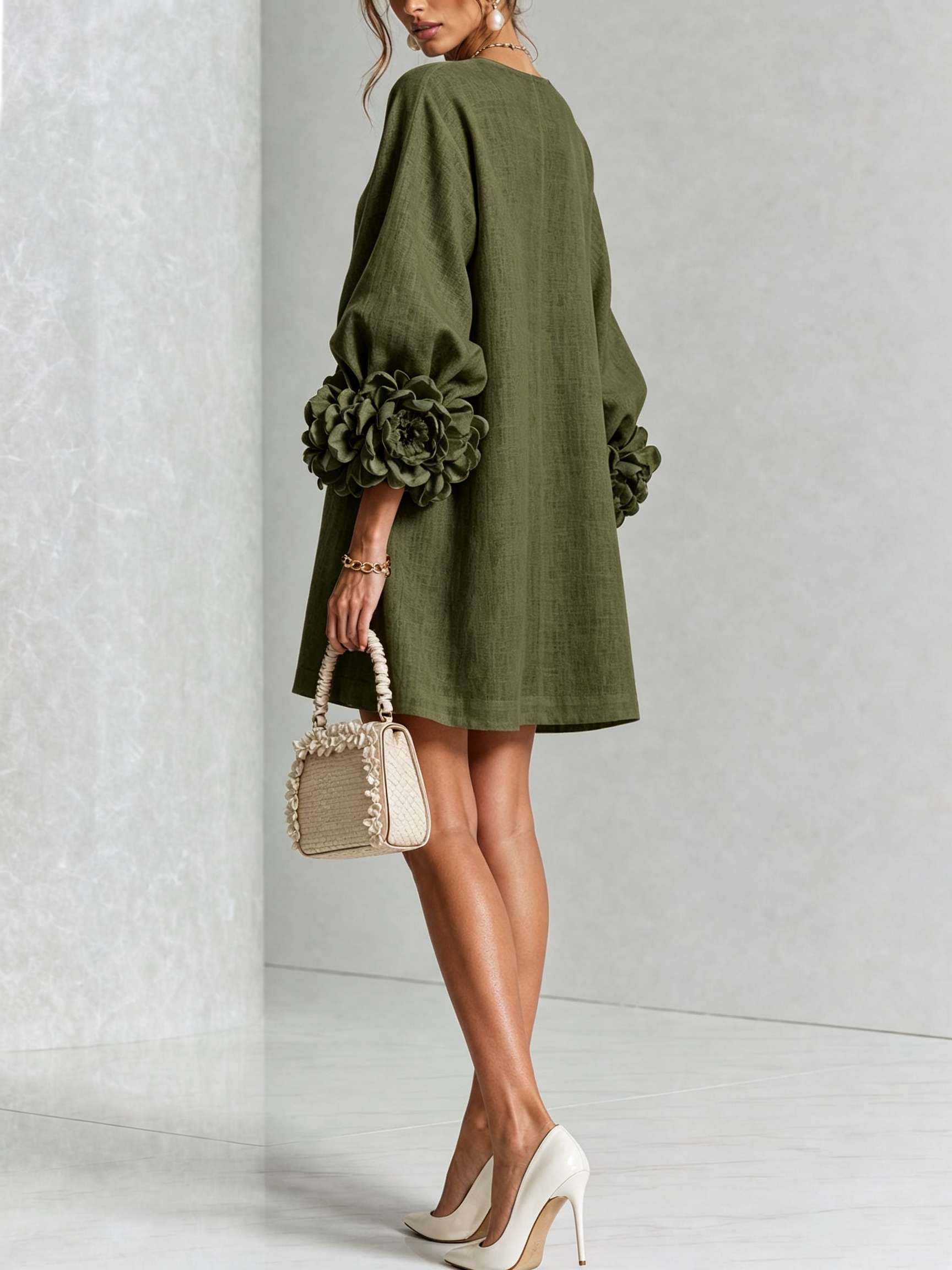 Inna™ | Mini-jurk met bloemenprint en knoopsluiting, met opvallende manchetten