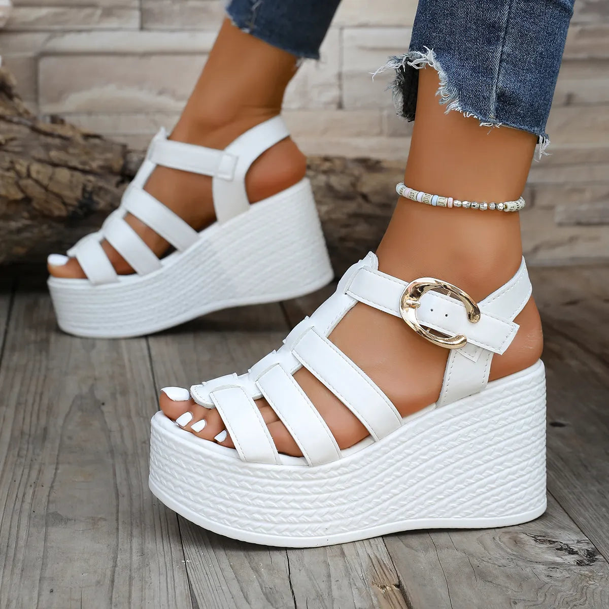 Sara™ | Orthopedische sandalen met blokhak en plateauzool, met gouden gesp