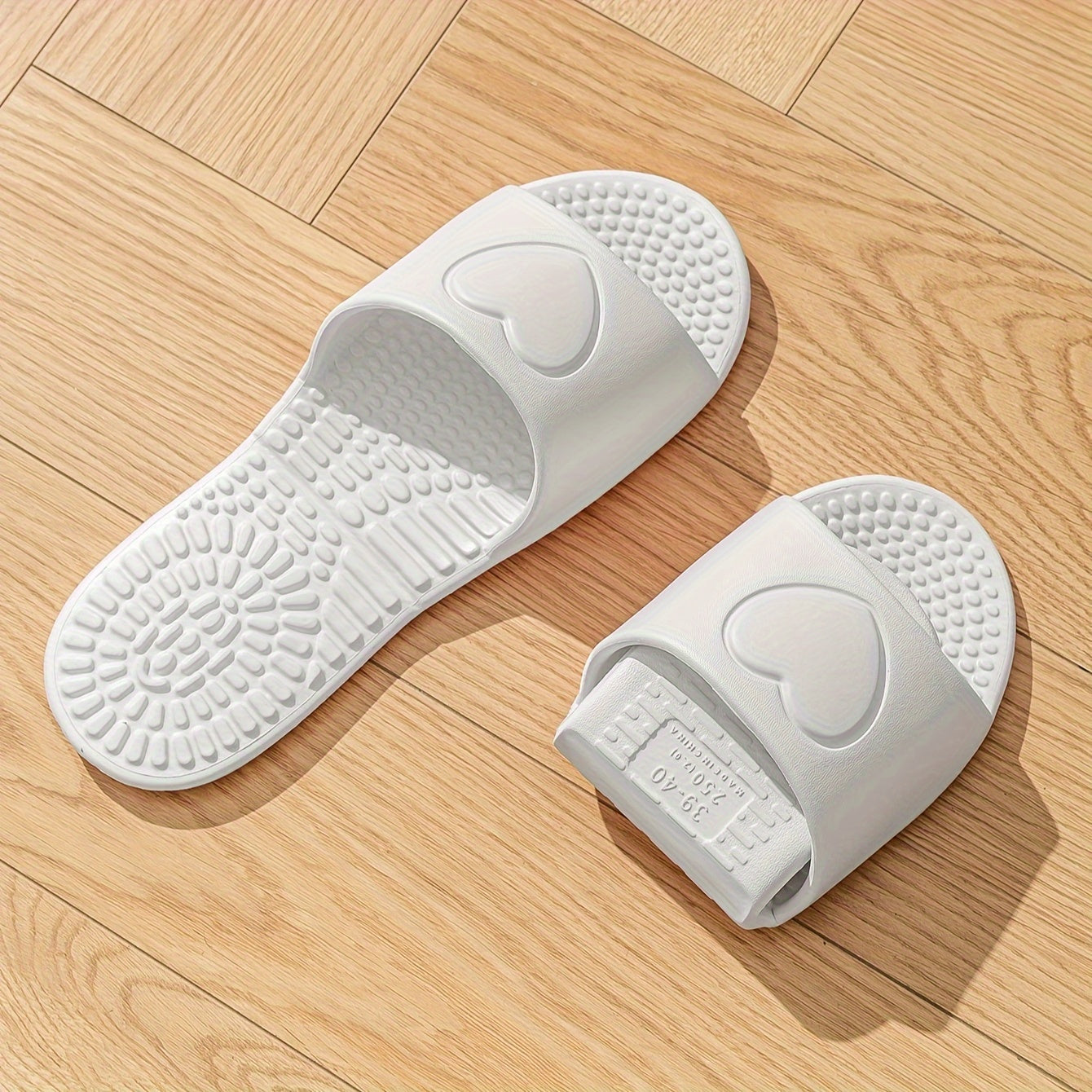 Erin - Foldable Travel Slippers