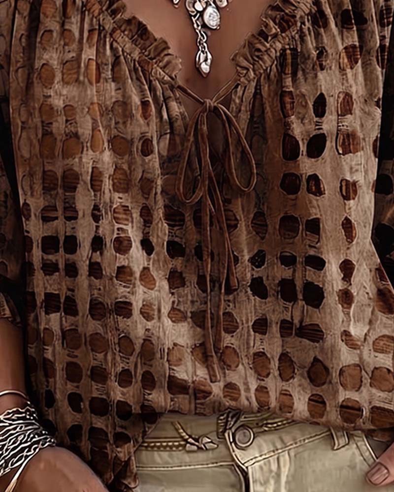 Cornelia | Blouse met stippen en veters