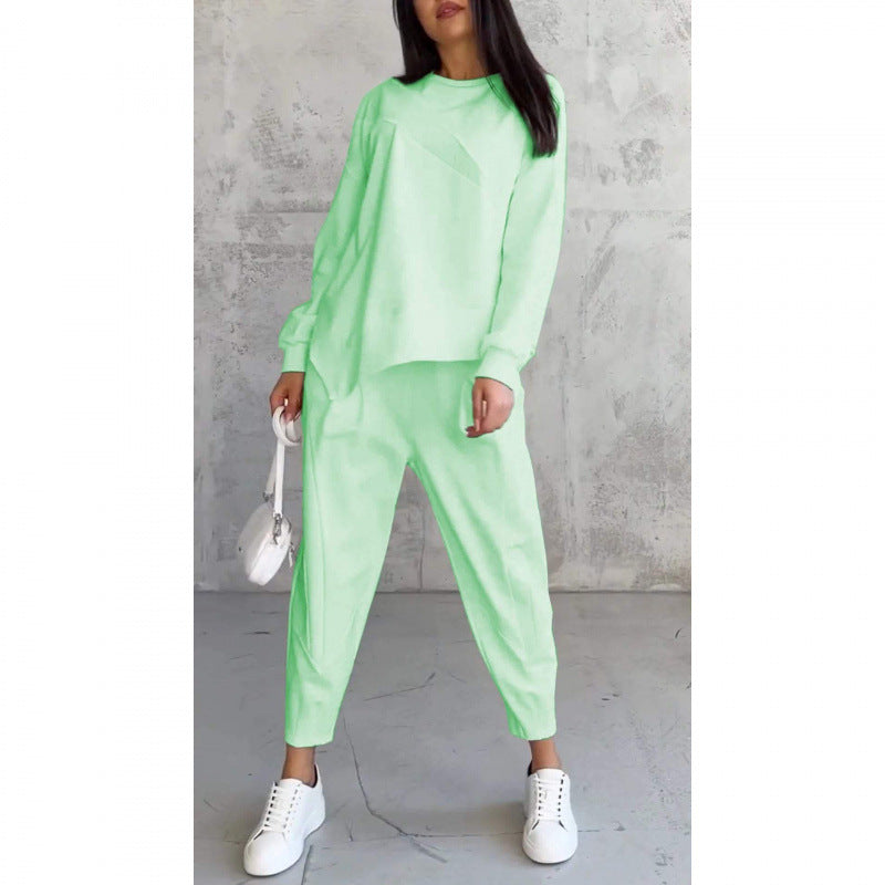 Women's long-sleeve sweatshirt with an asymmetrical hem and a matching set with pants