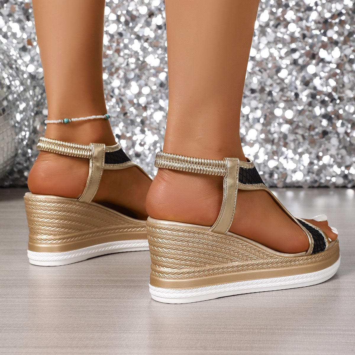 Lunna™ | Elegante orthopedische instapsandalen met sleehak voor dames