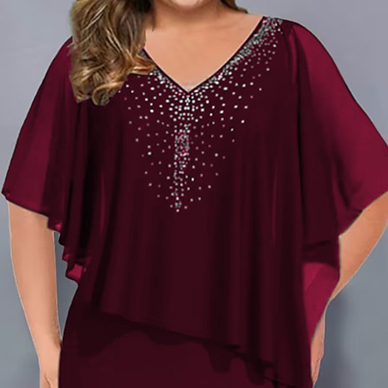 Rosa™ | Capejurk met V-hals en strass, voorzien van een chiffon overlay