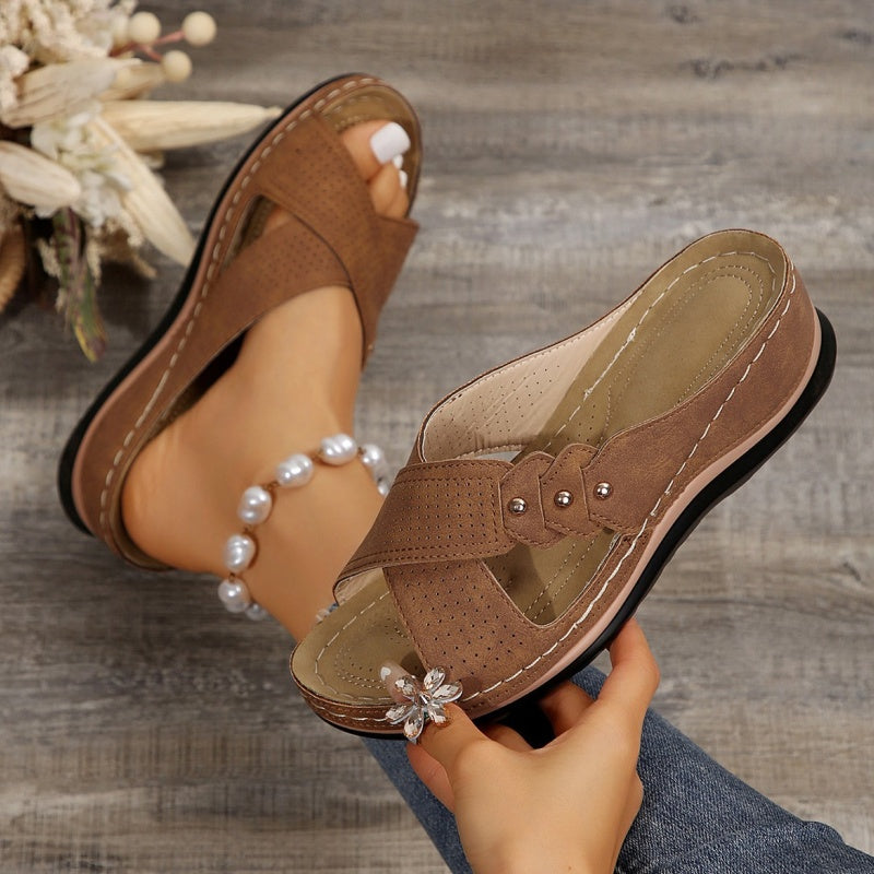 Komfora™ | Lightweight Orthopedic Sandals for Stable Comfort