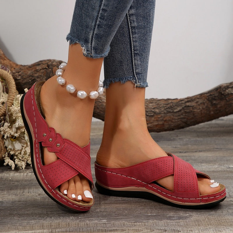 Komfora™ | Lightweight Orthopedic Sandals for Stable Comfort