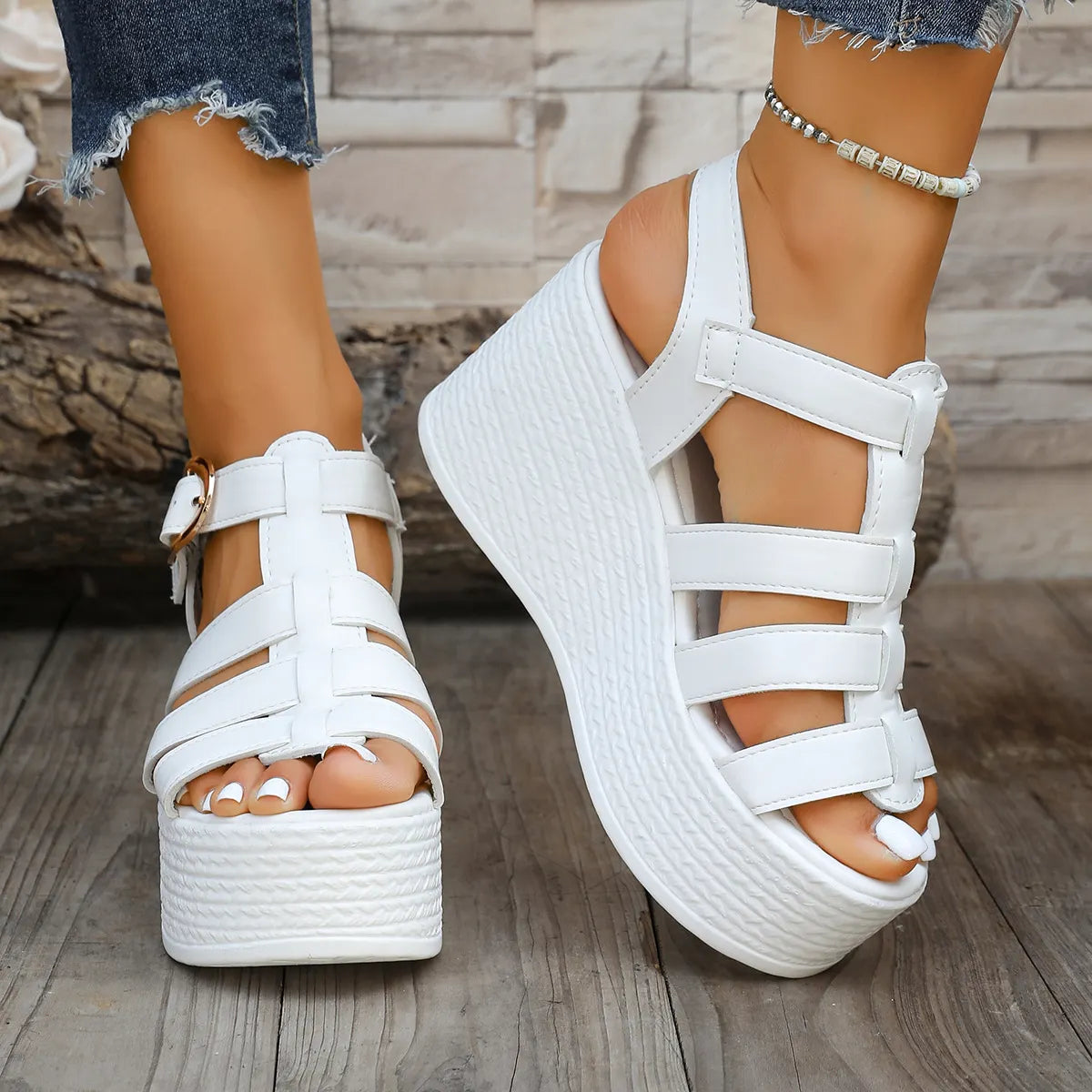 Sara™ | Orthopedische sandalen met blokhak en plateauzool, met gouden gesp