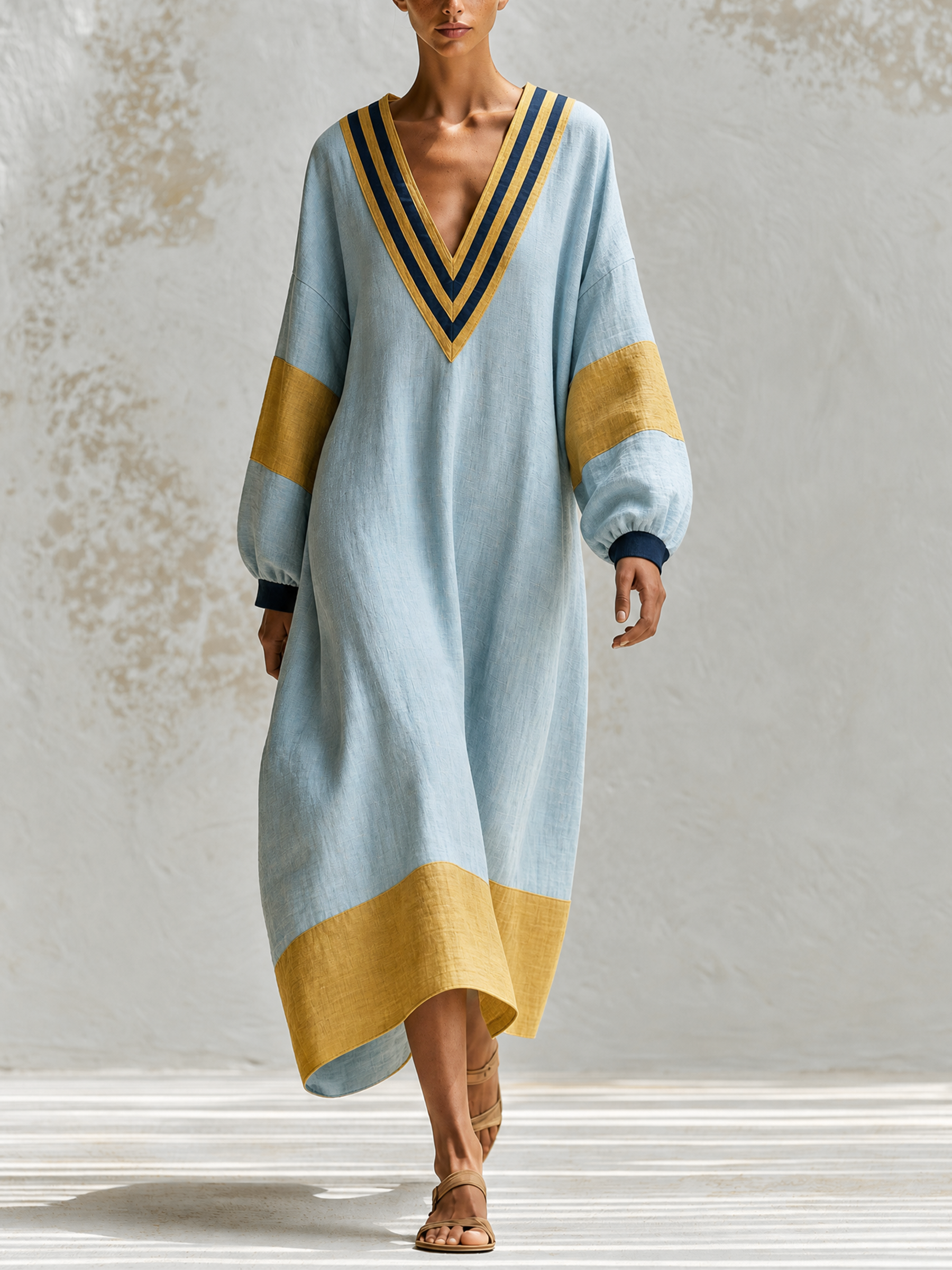 Lionora™ | Lichtblauwe linnen maxi-jurk met V-hals en kleurblokken