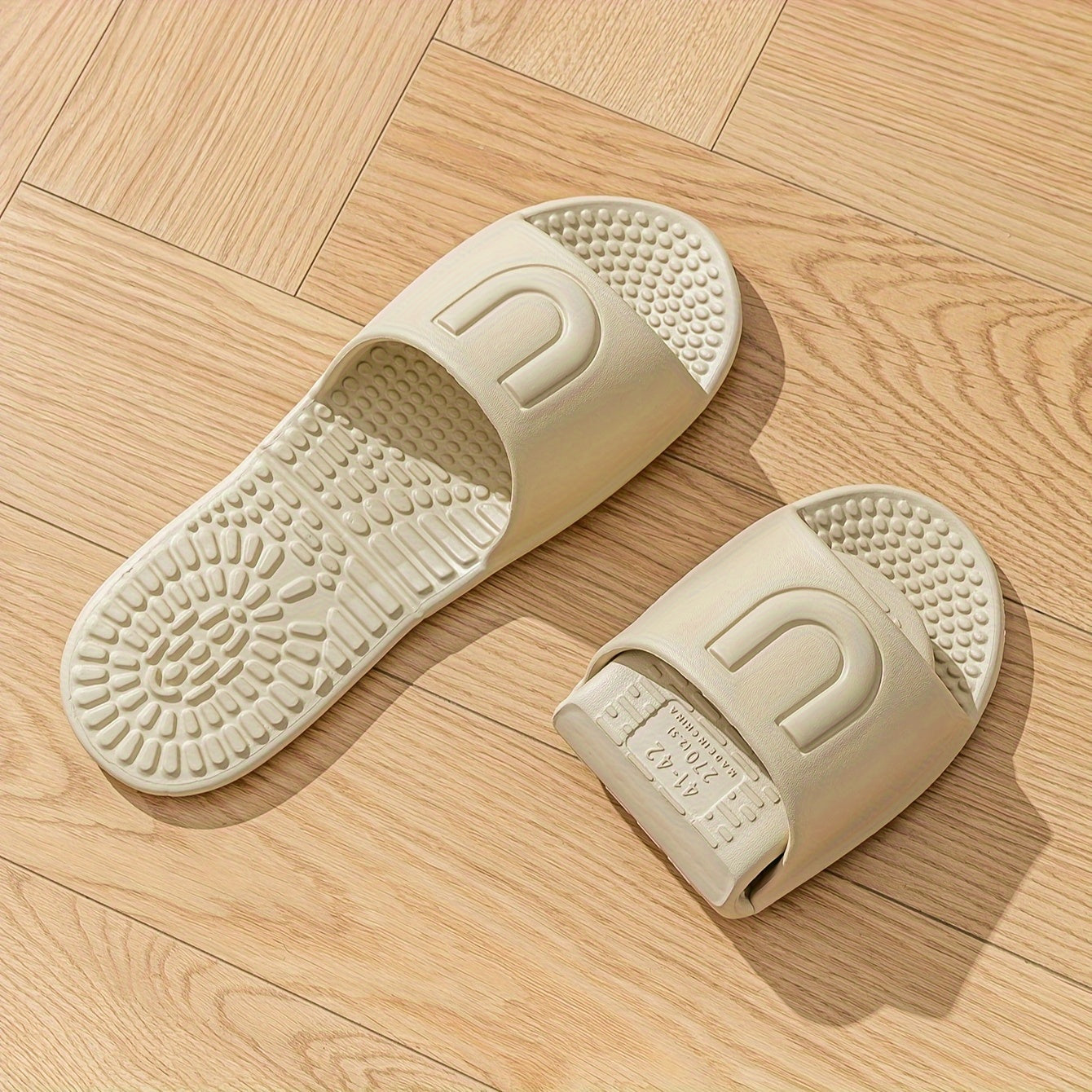 Erin - Foldable Travel Slippers
