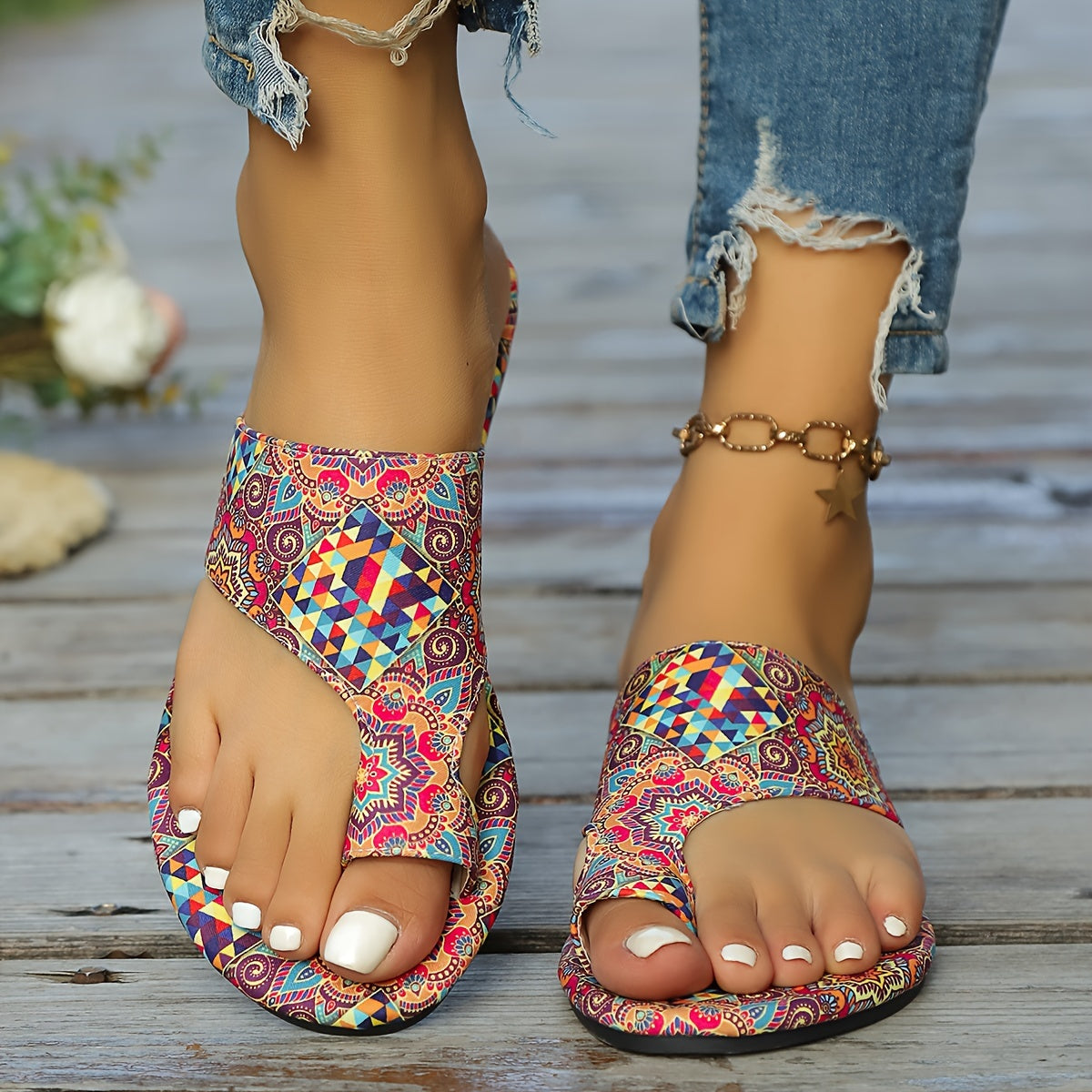Suzanne - Floral Flat Sandals