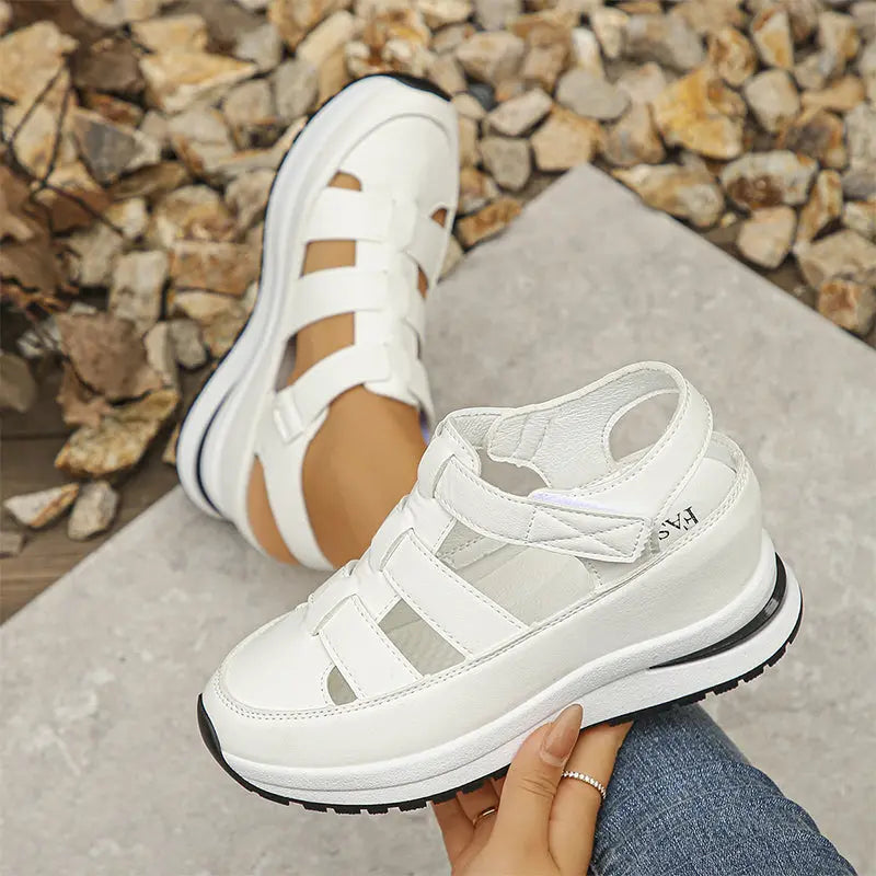 Lone - Sandals that are perfectly comfortable