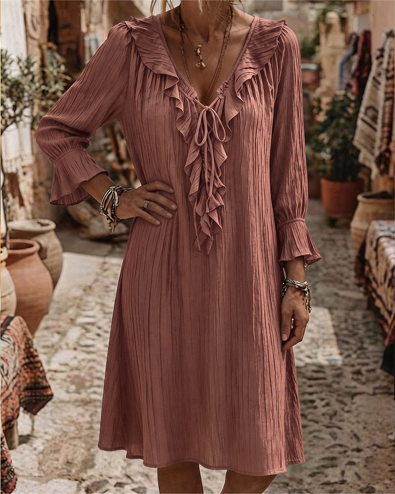 Angela | Jurk met ruches, kraag en driekwartmouwen