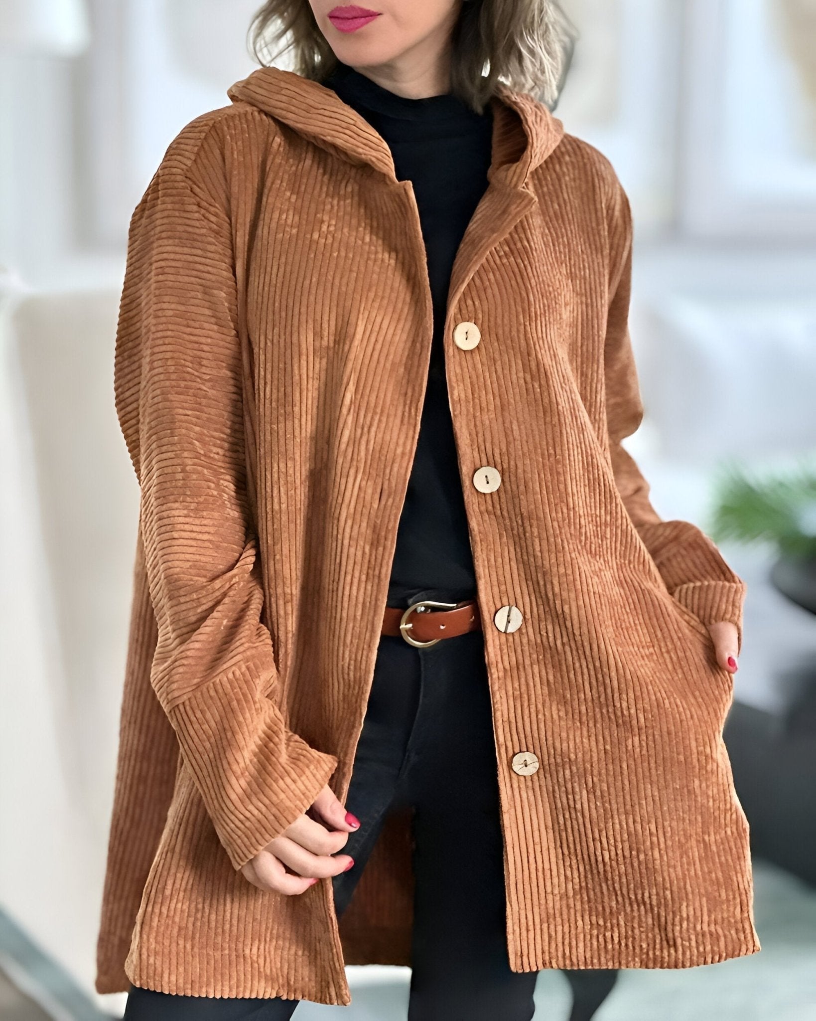 Anika | Casual Ribfluwelen Jasje met Capuchon