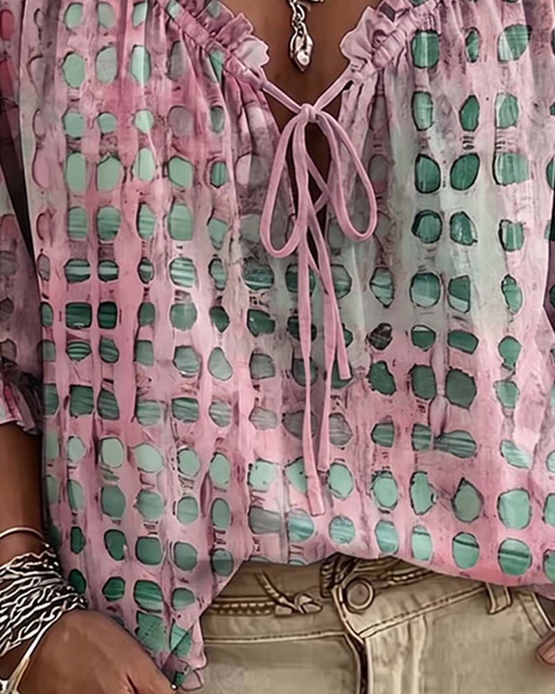 Cornelia | Blouse met stippen en veters
