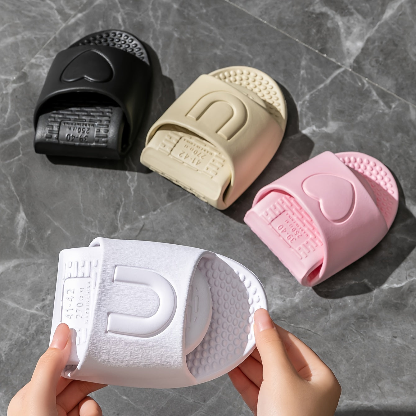 Erin - Foldable Travel Slippers