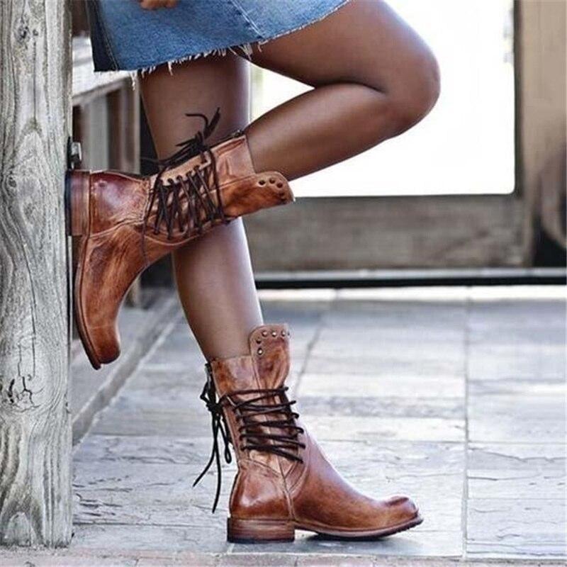 Elisa | Retro halfhoge laarzen met veters en studs