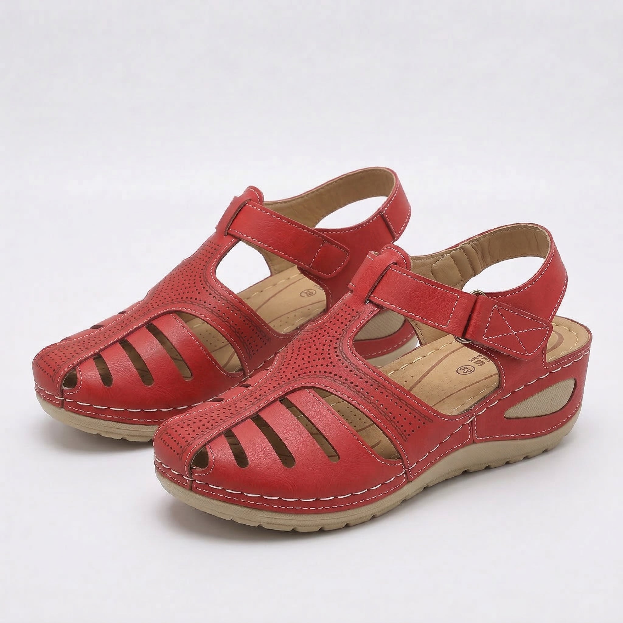 Leni – Comfortable sandals with a slight heel